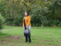 Preview: Seitliche Ansicht des Mantels „Autumn Love“ – lang geschnitten, locker fallend